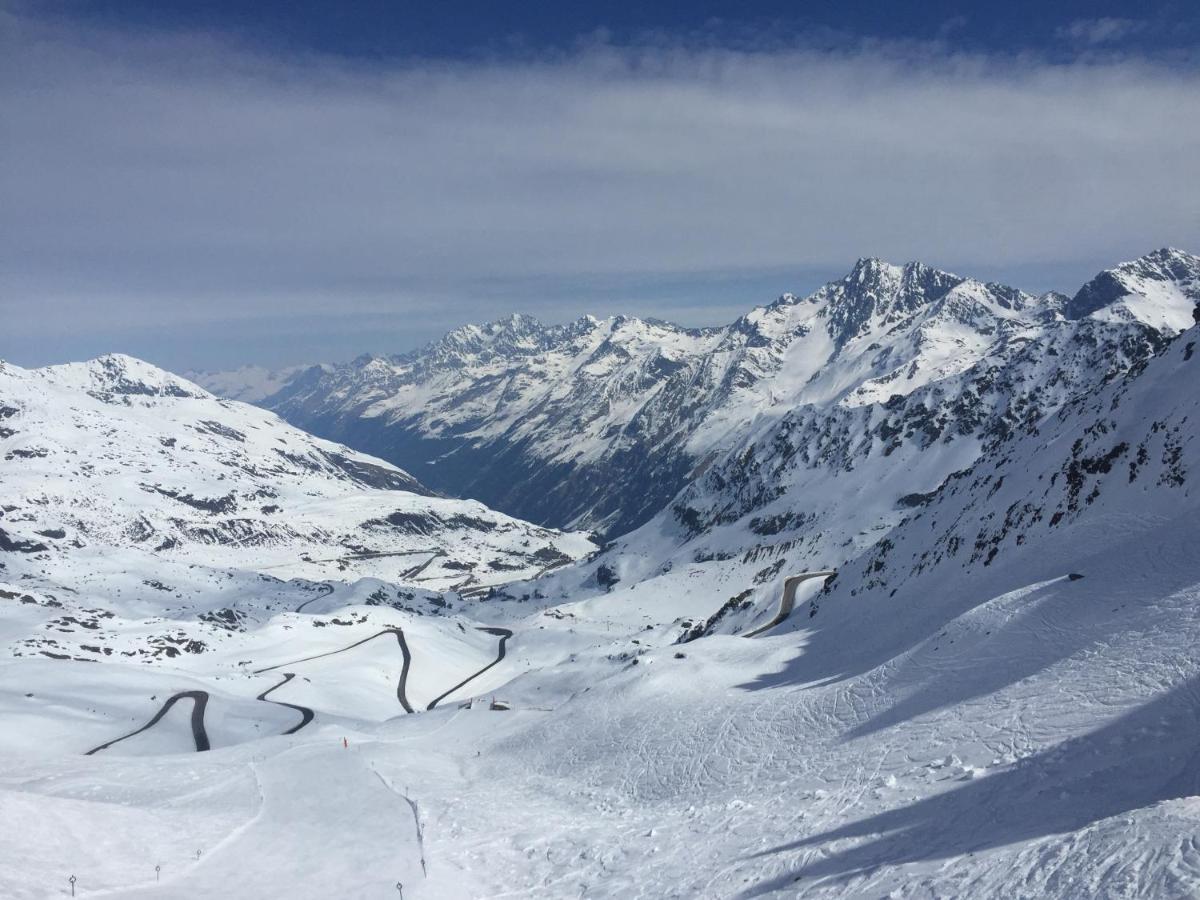 Hotel Jägerhof Kaunertal Exteriör bild