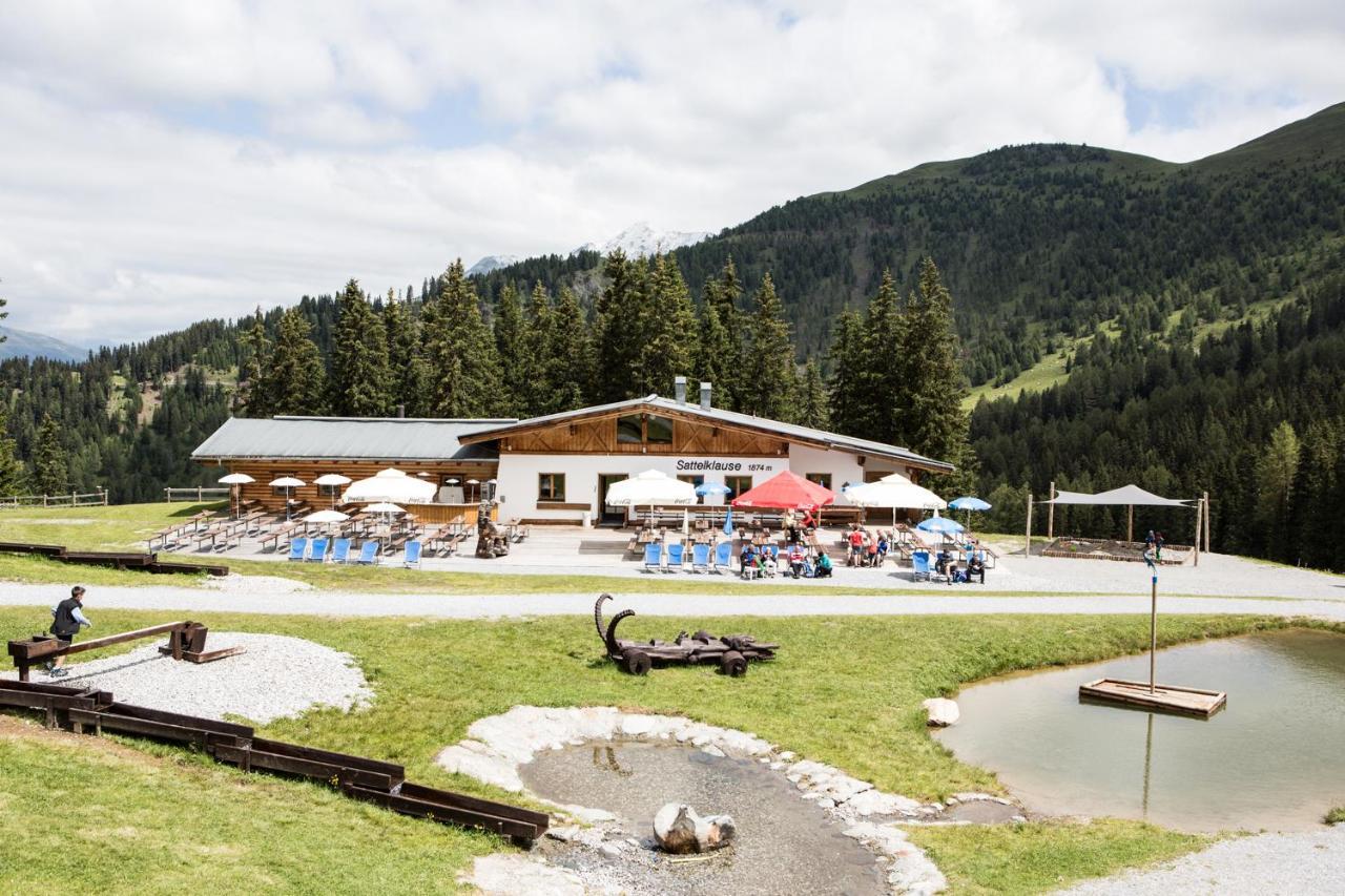 Hotel Jägerhof Kaunertal Exteriör bild