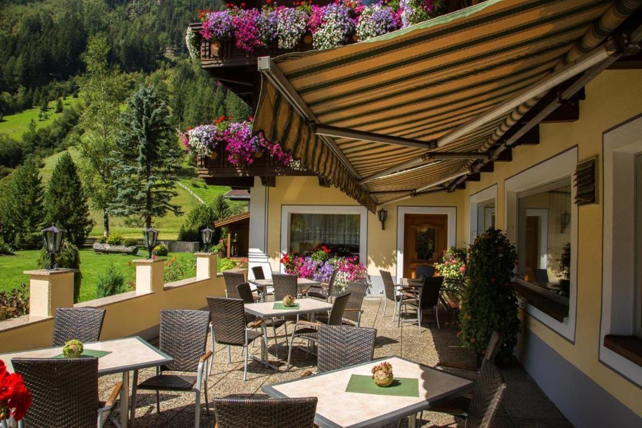 Hotel Jägerhof Kaunertal Exteriör bild