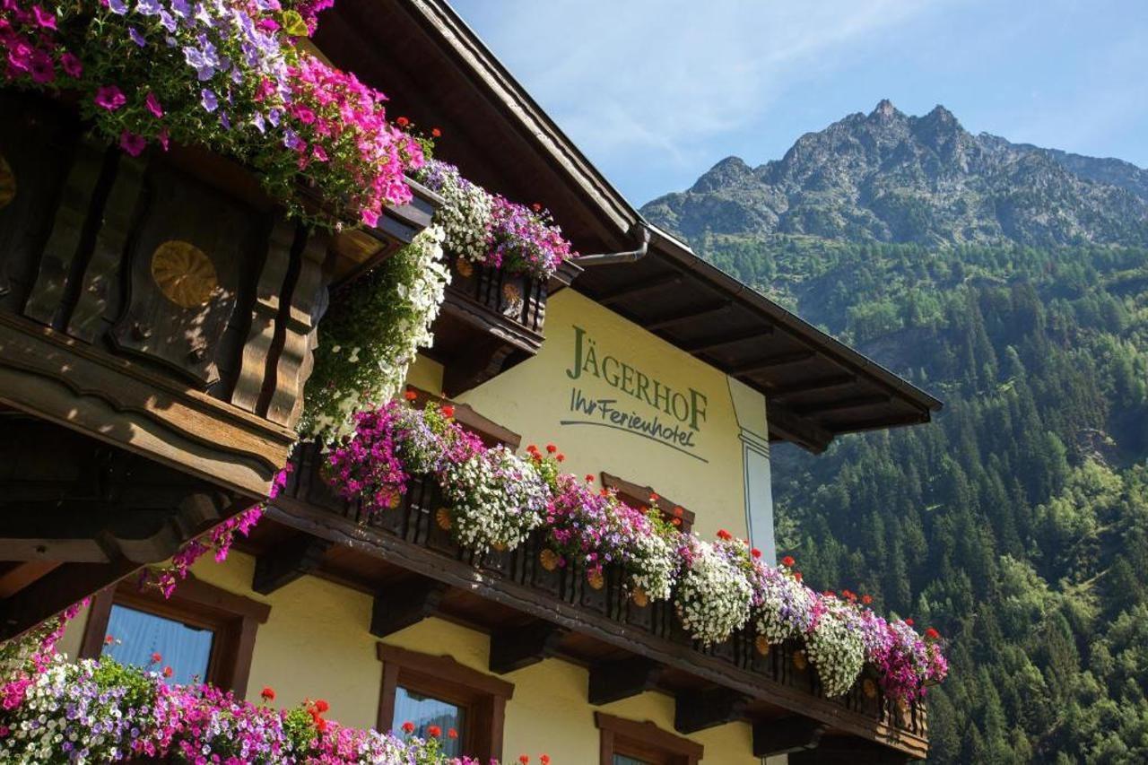 Hotel Jägerhof Kaunertal Exteriör bild
