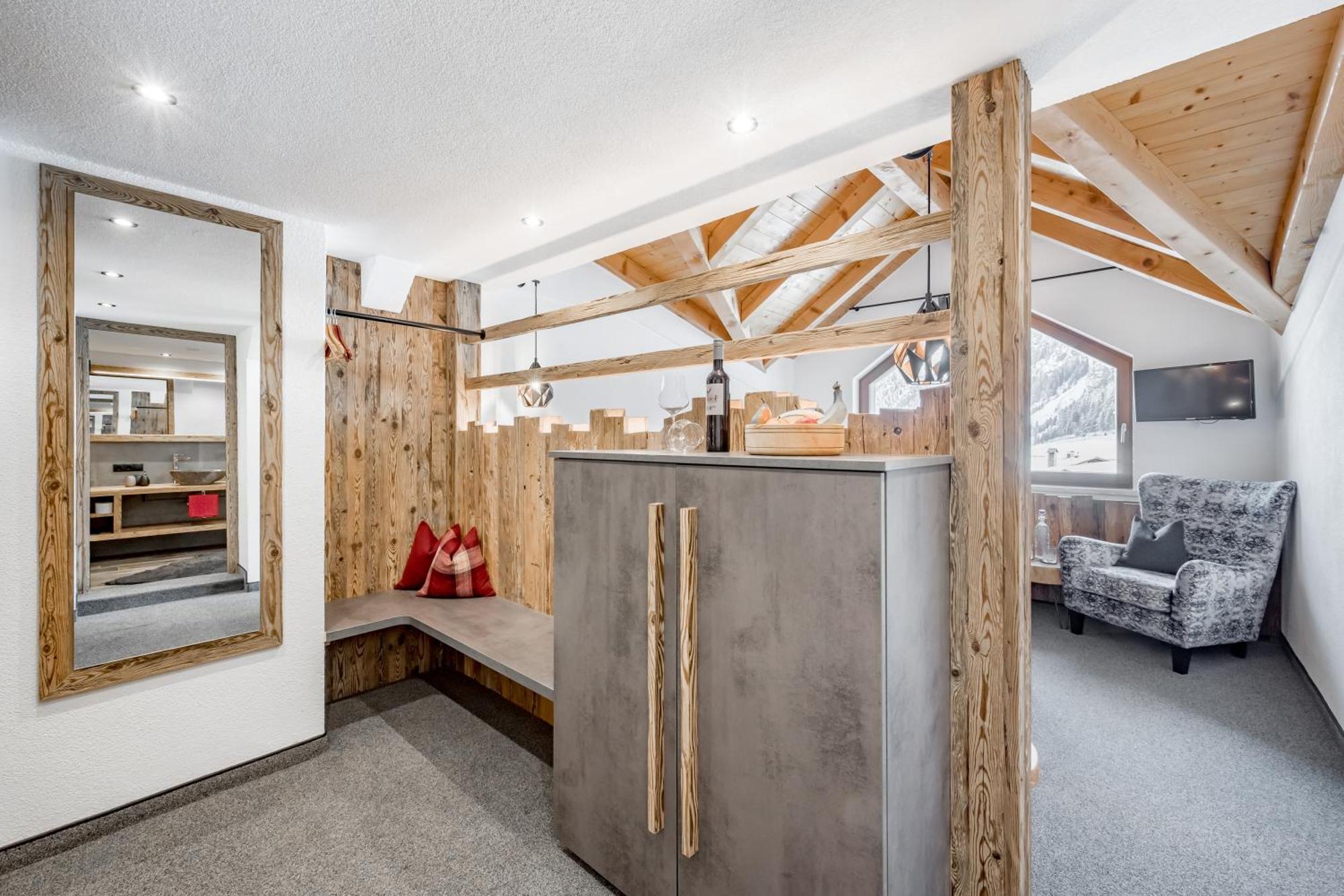 Hotel Jägerhof Kaunertal Exteriör bild