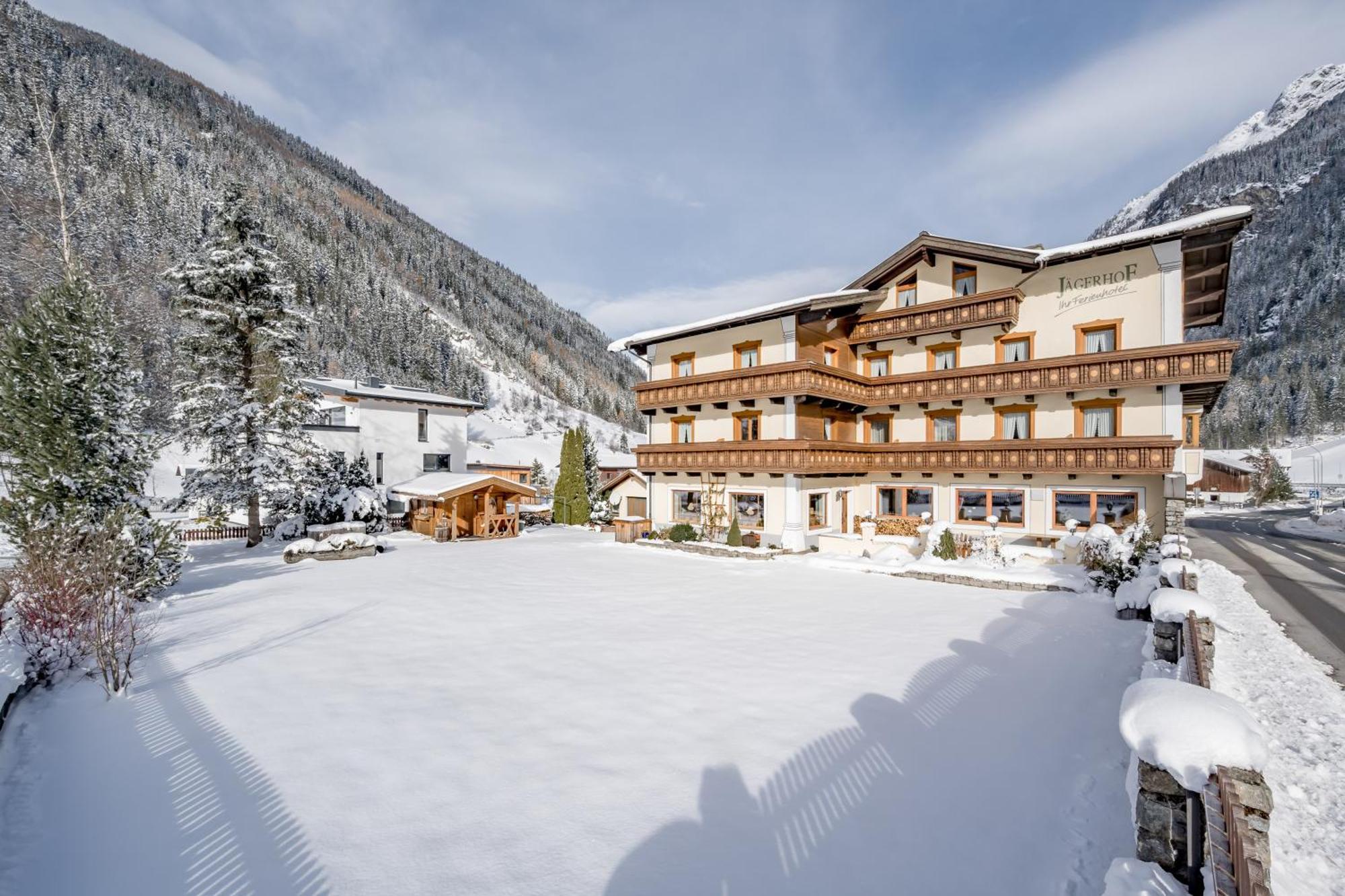 Hotel Jägerhof Kaunertal Exteriör bild