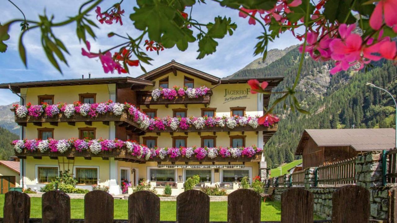 Hotel Jägerhof Kaunertal Exteriör bild